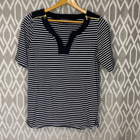 Jones New York Signature Tee Short Sleeve Notched V-Neck Stripe Black & White M - Picture 1 of 4